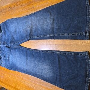 Arizona Jean Co Women 9 Average Bootcut Blue Denim White Wash Distressed Jeans